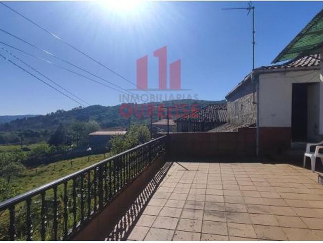 Casa en venta en A Peroxa