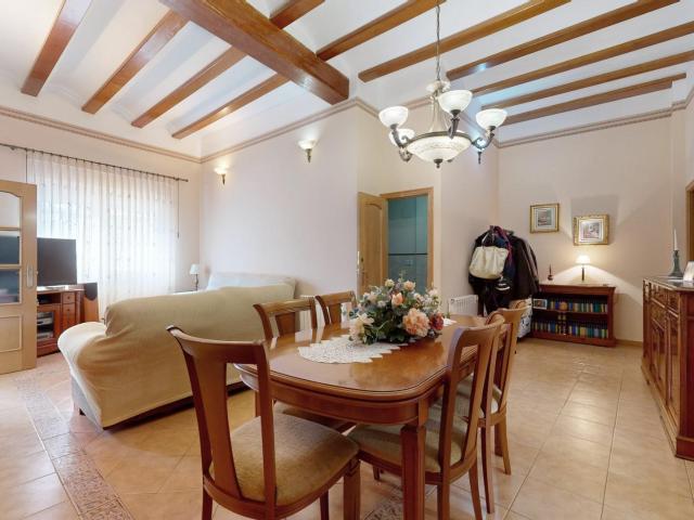 Casa en venta en La Hoya de Buñol, Valencia