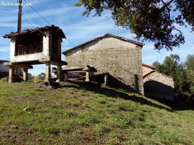 Casa en venta en Ourense, Galicia