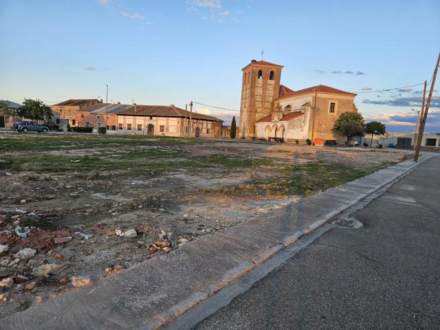 Terreno en venta en Llano De Olmedo, Castilla y León