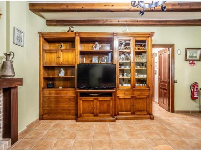 Casa en venta en Pedralba, La Serranía