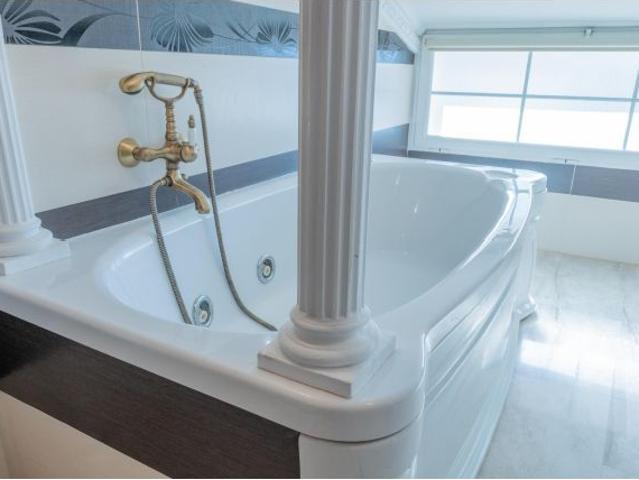 Casa en venta en Huesa, Andalucía