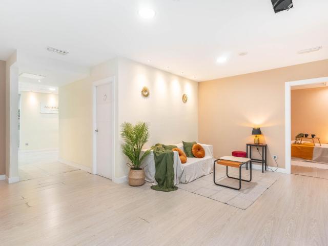 Oficina en venta en Oviedo, Asturias