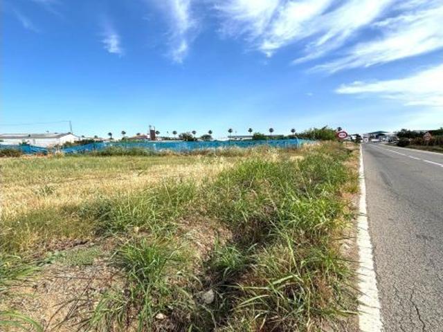 Local Comercial en venta en Guillena, Sevilla