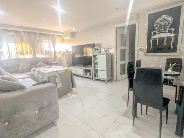 Piso en venta en Distrito Macarena, Sevilla