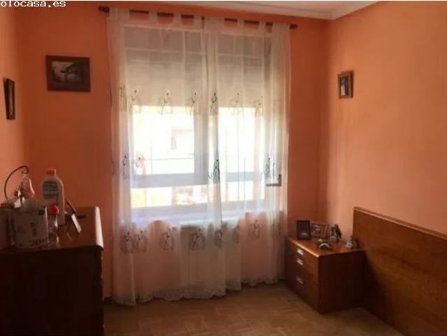 Piso en venta en La Caleyina, Mieres