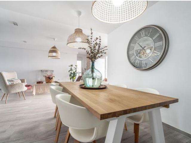 Casa en venta en Valencia De Las Torres, Natzaret
