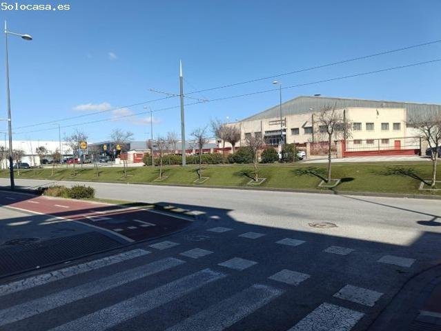 Local Comercial en alquiler en La Farfana, Comarca de la Vega de Granada