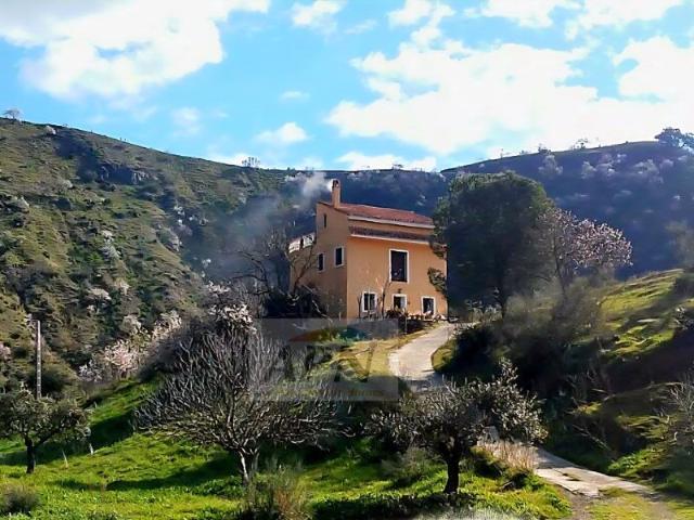 Casa en venta en El Puente, Valle del Guadalhorce