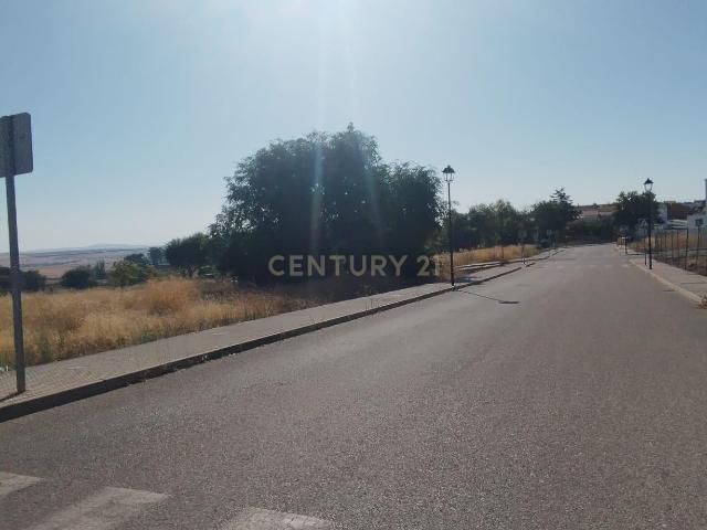 Terreno en venta en Azuaga, Extremadura