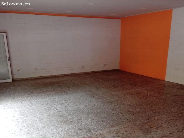 Local Comercial en alquiler en Baix Llobregat, Catalunya