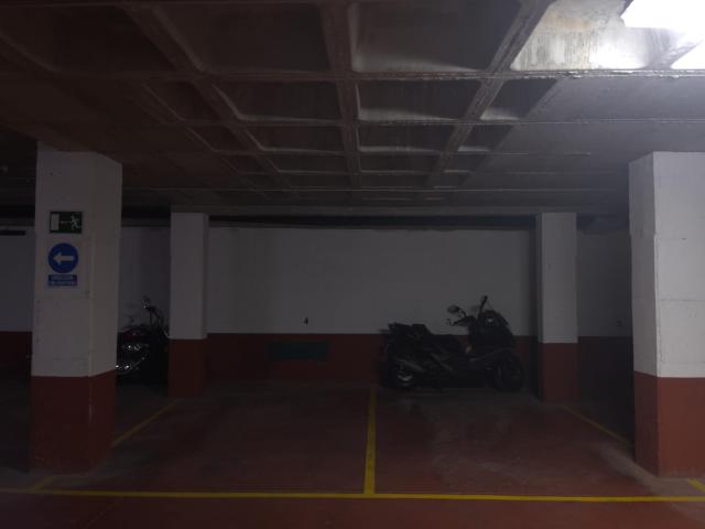 Garaje en venta en Elche, Alicante
