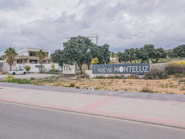 Local Comercial en venta en Peligros, Urbanización Nueva Monteluz