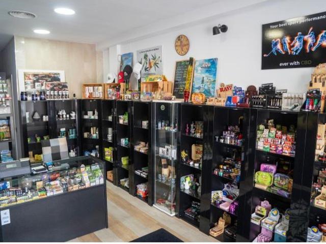 Local Comercial en venta en Arroyo de la Miel-Benalmádena Costa, Costa del Sol Occidental