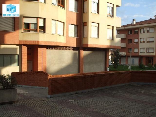 Garaje en venta en Ariz, Basauri