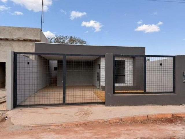 Casa venda em Região Geográfica Imediata do Distrito Federal, Região Integrada de Desenvolvimento do Distrito Federal e Entorno
