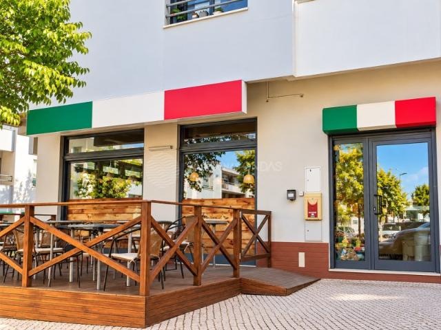 Loja venda em Quinta do Bom Retiro, Almada