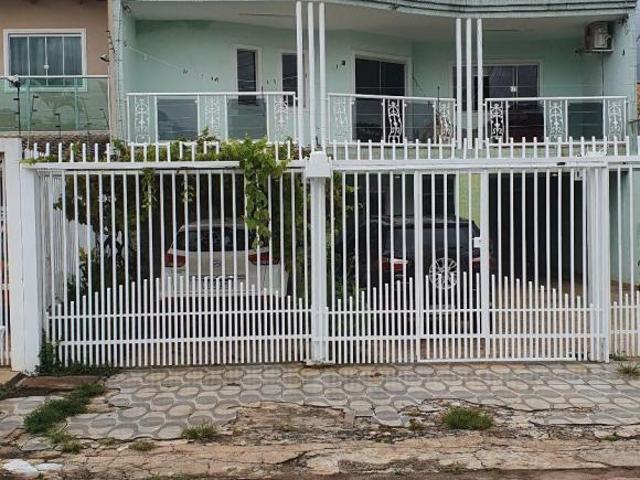 Casa venda em Região Geográfica Imediata do Distrito Federal, Região Integrada de Desenvolvimento do Distrito Federal e Entorno