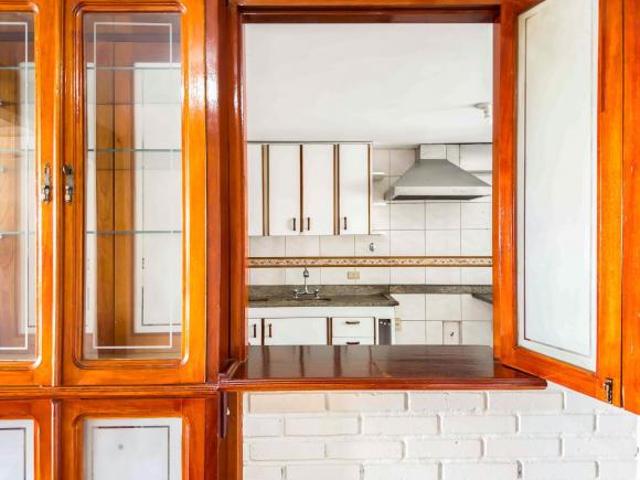 Apartamento venda em SQS 303, Plano Piloto