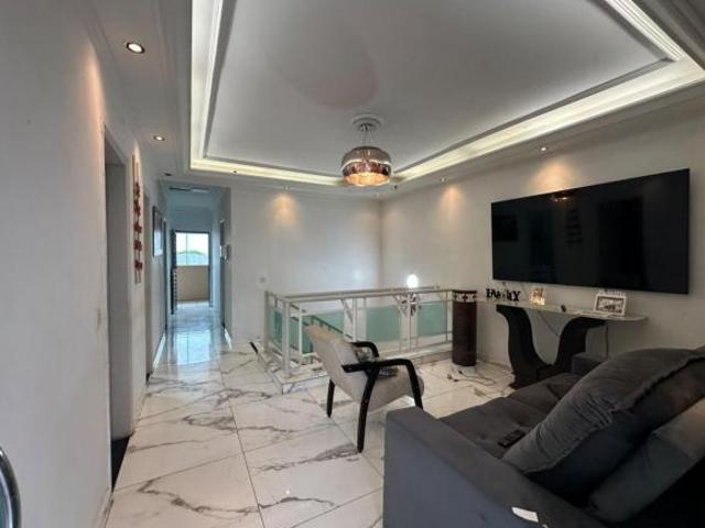 Ponto Comercial venda em QI 3, Guará