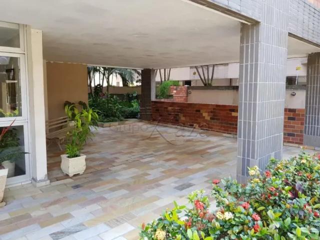 Apartamento aluguel em Região Imediata de São José dos Campos, Região Metropolitana do Vale do Paraíba e Litoral Norte