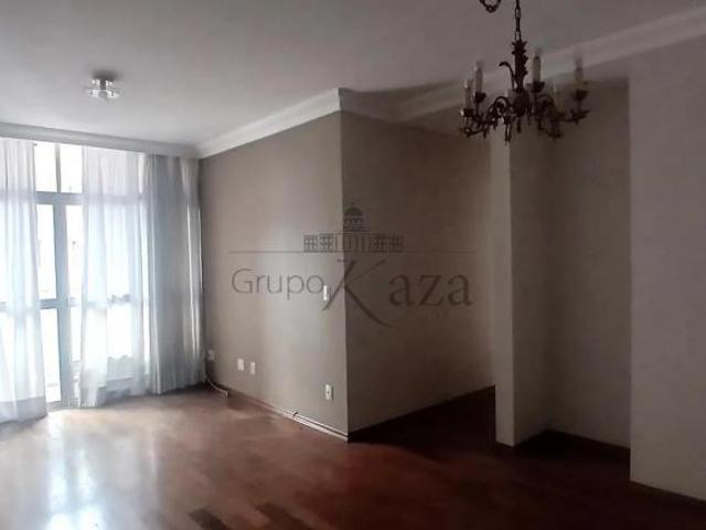 Apartamento venda em Região Imediata de São José dos Campos, Região Metropolitana do Vale do Paraíba e Litoral Norte