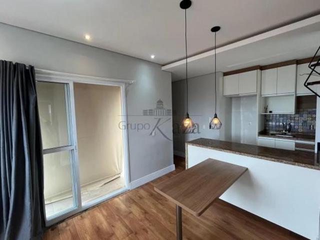 Apartamento venda em Região Imediata de São José dos Campos, Região Metropolitana do Vale do Paraíba e Litoral Norte