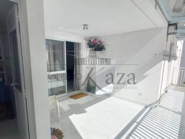 Apartamento venda em Região Imediata de São José dos Campos, Região Metropolitana do Vale do Paraíba e Litoral Norte