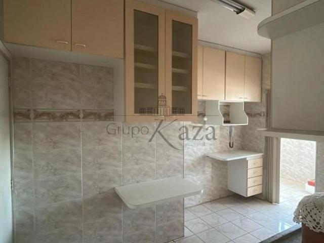 Apartamento venda em Região Imediata de São José dos Campos, Região Metropolitana do Vale do Paraíba e Litoral Norte