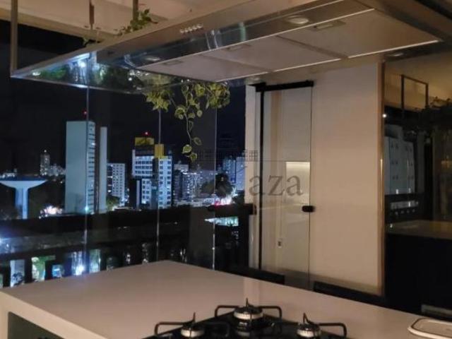 Apartamento venda em Região Imediata de São José dos Campos, Região Metropolitana do Vale do Paraíba e Litoral Norte