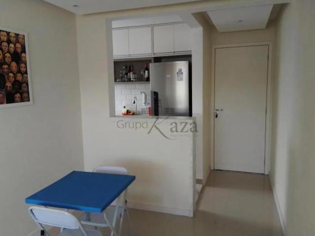 Apartamento venda em Jardim Nicélia, Jacareí