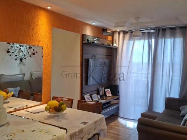 Apartamento venda em Região Imediata de São José dos Campos, Região Metropolitana do Vale do Paraíba e Litoral Norte