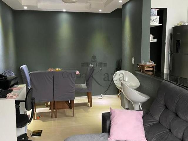 Apartamento venda em Região Imediata de São José dos Campos, Região Metropolitana do Vale do Paraíba e Litoral Norte