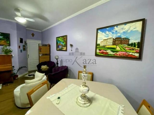 Apartamento venda em Região Imediata de São José dos Campos, Região Metropolitana do Vale do Paraíba e Litoral Norte