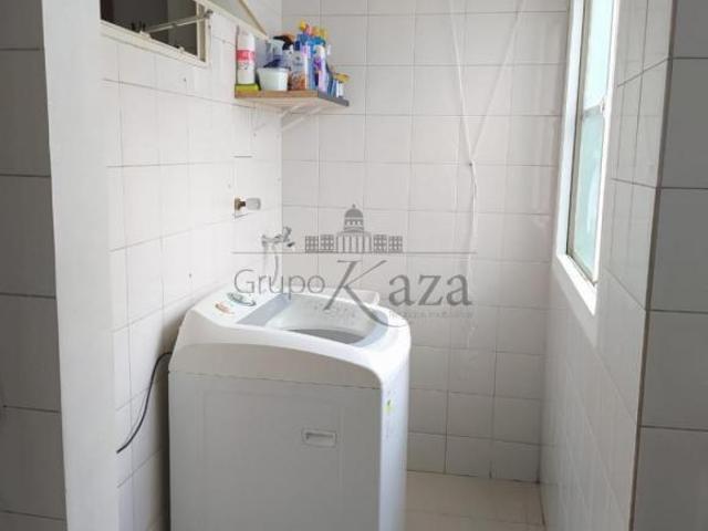 Apartamento venda em Região Imediata de São José dos Campos, Região Metropolitana do Vale do Paraíba e Litoral Norte
