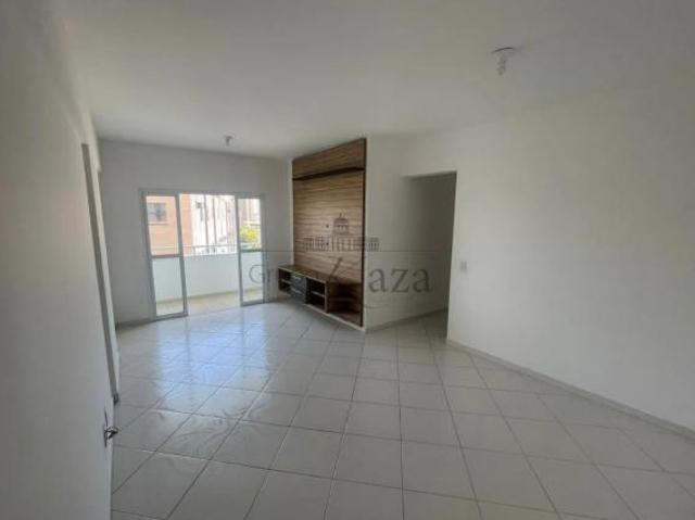Apartamento venda em Região Imediata de São José dos Campos, Região Metropolitana do Vale do Paraíba e Litoral Norte