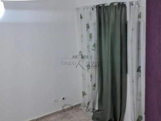 Apartamento venda em Região Imediata de São José dos Campos, Região Metropolitana do Vale do Paraíba e Litoral Norte