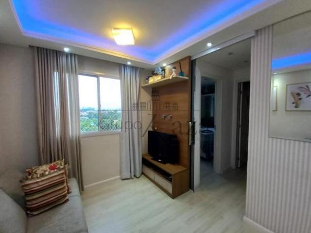Apartamento venda em Região Imediata de São José dos Campos, Região Metropolitana do Vale do Paraíba e Litoral Norte