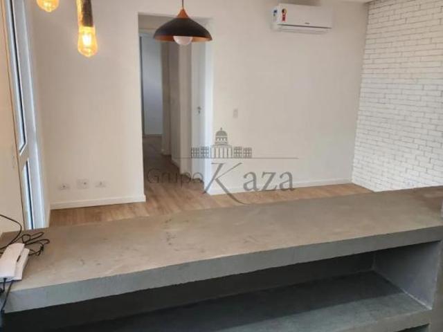 Apartamento venda em Região Imediata de São José dos Campos, Região Metropolitana do Vale do Paraíba e Litoral Norte