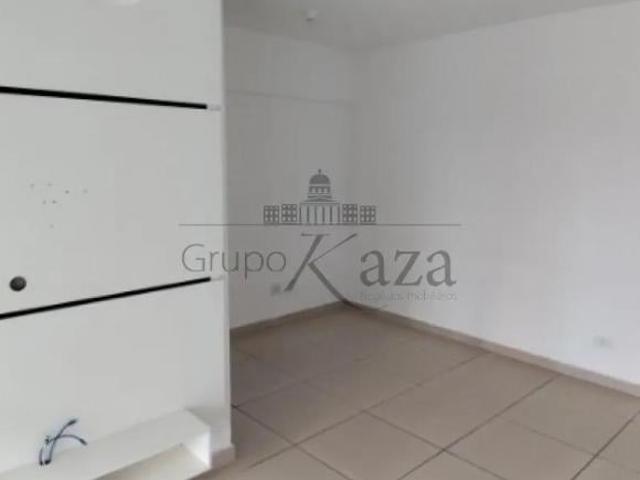 Apartamento venda em Região Imediata de São José dos Campos, Região Metropolitana do Vale do Paraíba e Litoral Norte