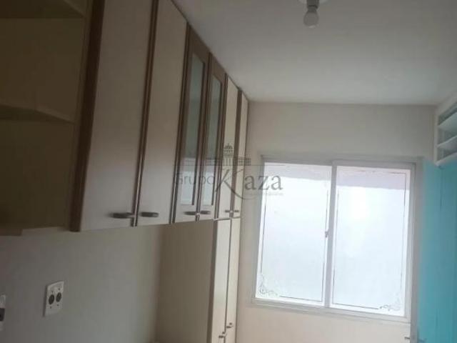 Apartamento venda em Região Imediata de São José dos Campos, Região Metropolitana do Vale do Paraíba e Litoral Norte