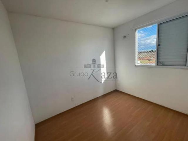 Apartamento venda em Região Imediata de São José dos Campos, Região Metropolitana do Vale do Paraíba e Litoral Norte