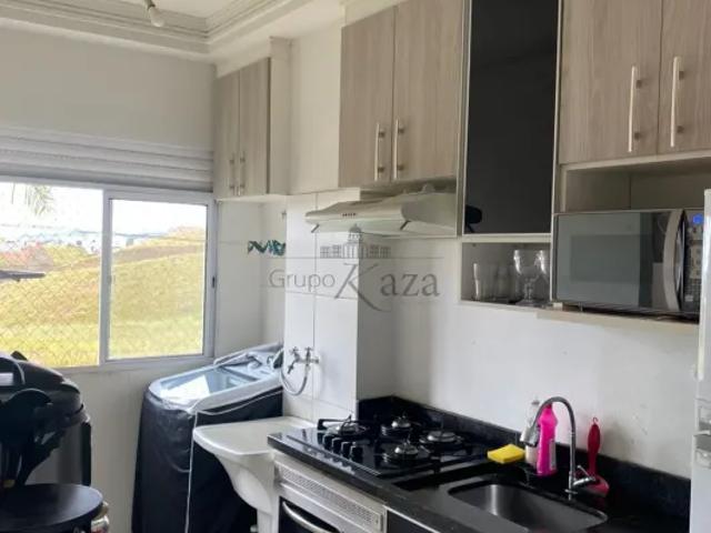 Apartamento aluguel em Região Imediata de São José dos Campos, Região Metropolitana do Vale do Paraíba e Litoral Norte