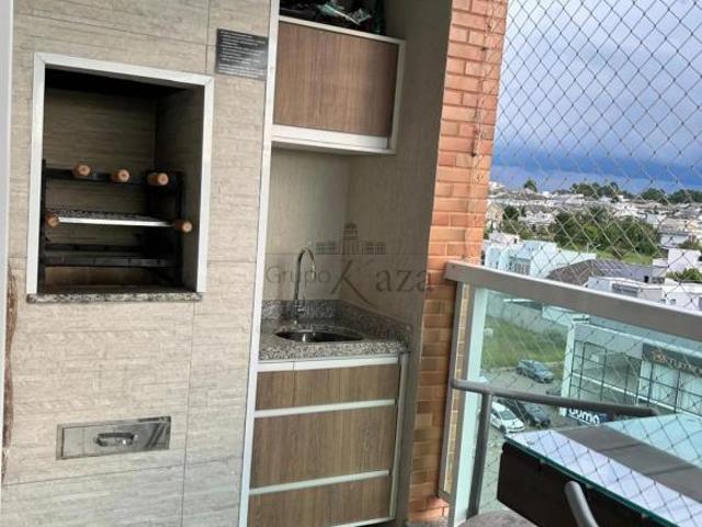 Apartamento venda em Região Imediata de São José dos Campos, Região Metropolitana do Vale do Paraíba e Litoral Norte
