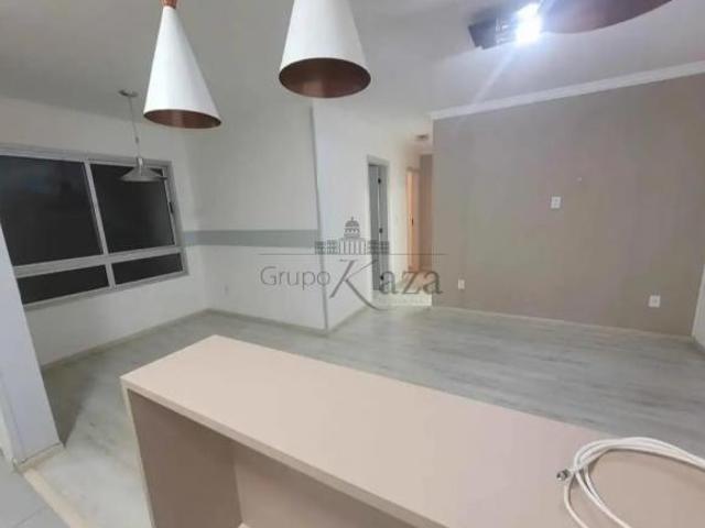 Apartamento venda em Região Imediata de São José dos Campos, Região Metropolitana do Vale do Paraíba e Litoral Norte