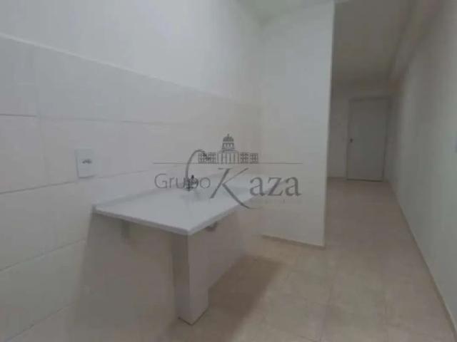 Apartamento aluguel em Vila Romana, Jacareí