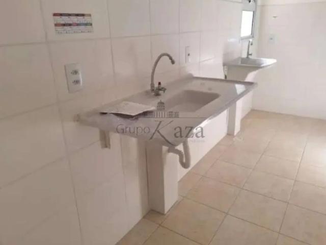 Apartamento aluguel em Vila Romana, Jacareí