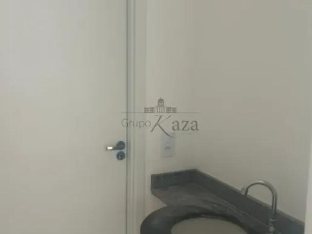 Apartamento aluguel em Região Imediata de São José dos Campos, Região Metropolitana do Vale do Paraíba e Litoral Norte