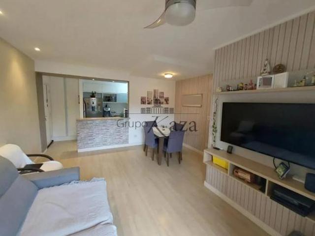 Apartamento venda em Região Imediata de São José dos Campos, Região Metropolitana do Vale do Paraíba e Litoral Norte