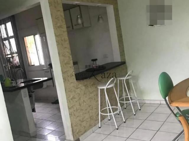 Apartamento venda em Região Imediata de São José dos Campos, Região Metropolitana do Vale do Paraíba e Litoral Norte